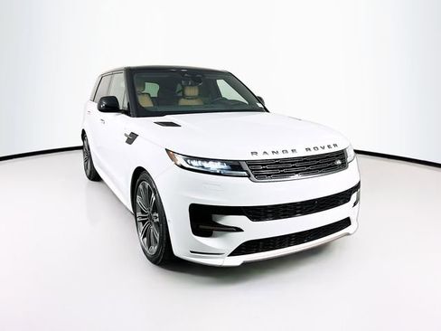 New 2026 Land Rover Range Rover Sport Dynamic SE AWD/4WD image 3