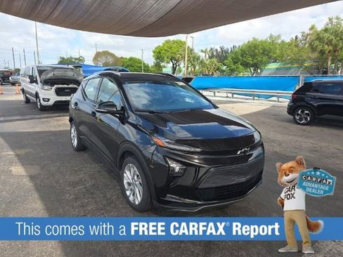 Used 2023 Chevrolet Bolt EUV LT image 2