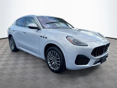 Used 2024 Maserati Grecale GT AWD/4WD image 4