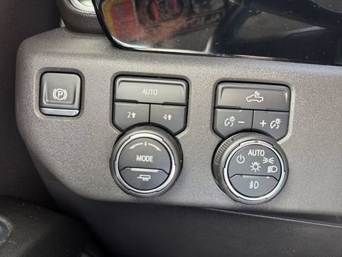 Used 2025 Chevrolet Silverado 1500 RST w/ LPO, Dark Essentials Package AWD/4WD image 21