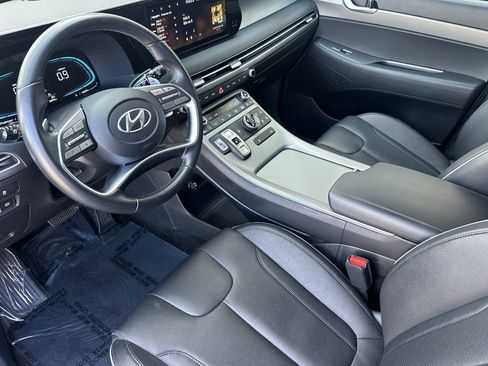 Used 2025 Hyundai Palisade SEL image 12