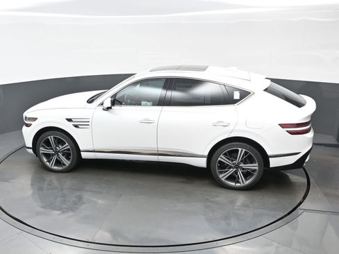 New 2025 Genesis GV80 3.5T e-SC image 22