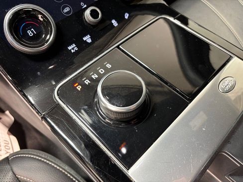 Used 2020 Land Rover Range Rover Velar R-Dynamic S image 15