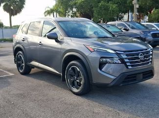 Used 2025 Nissan Rogue SV w/ SV Premium Package FWD video 1