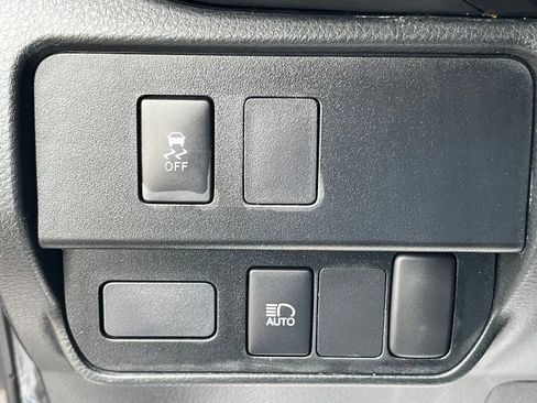 Used 2022 Toyota Tacoma SR w/ SR Convenience Package RWD image 14