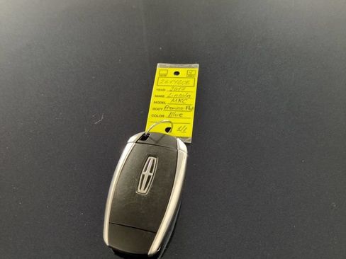 Used 2017 Lincoln MKC Premiere FWD image 29