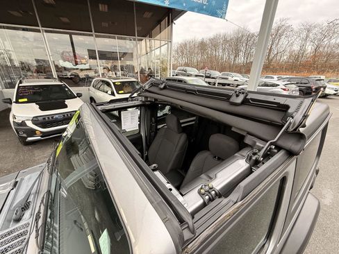 Used 2020 Jeep Wrangler Sport image 13