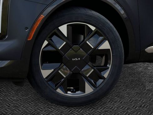 New 2026 Kia Sportage SX image 9