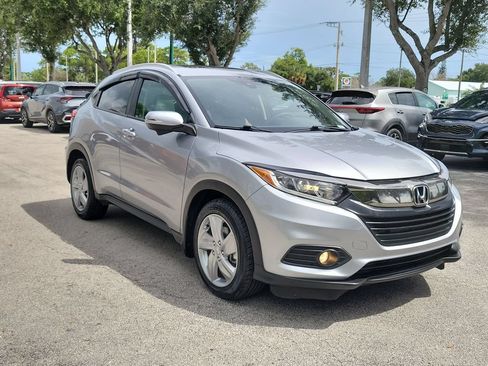 Used 2019 Honda HR-V EX image 3