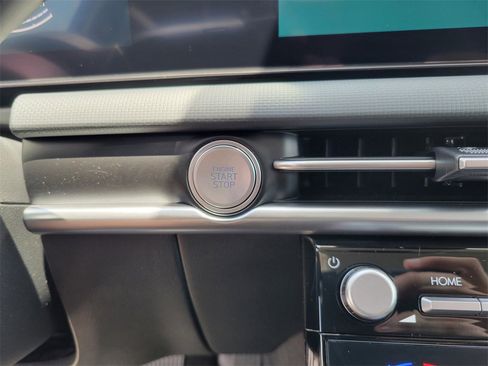 New 2025 Hyundai Tucson SEL image 23