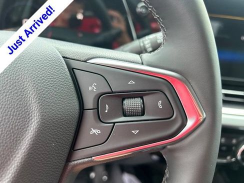 New 2026 Chevrolet Trax LT w/ LT Convenience Package FWD image 18