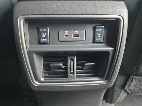 Certified 2024 Nissan Murano SL image 32