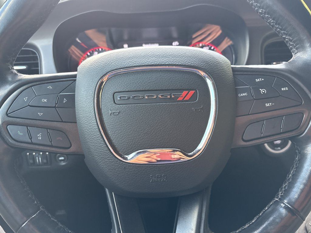 Used 2022 Dodge Charger SXT w/ Plus Group RWD image 6