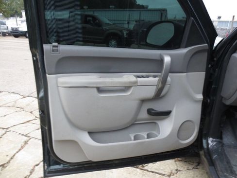 Used 2013 Chevrolet Silverado 1500 W/T image 10