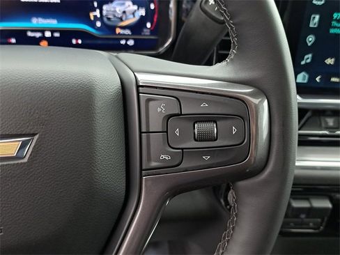 Used 2024 Chevrolet Silverado 3500 High Country w/ Technology Package image 26