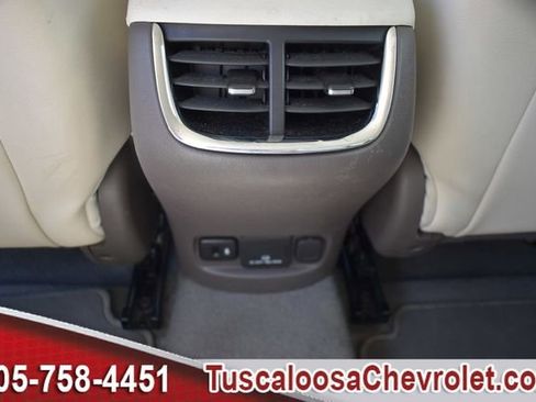 Used 2024 Chevrolet Malibu LT image 25