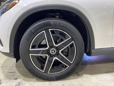 Certified 2026 Mercedes-Benz GLC 300 image 22