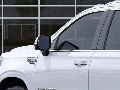 New 2026 GMC Yukon XL Elevation image 36