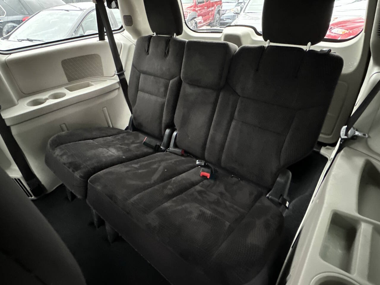 Used 2017 Dodge Grand Caravan FWD image 22