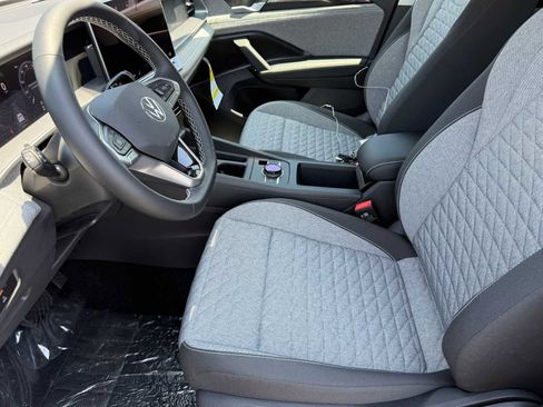 New 2026 Volkswagen Tiguan S image 5