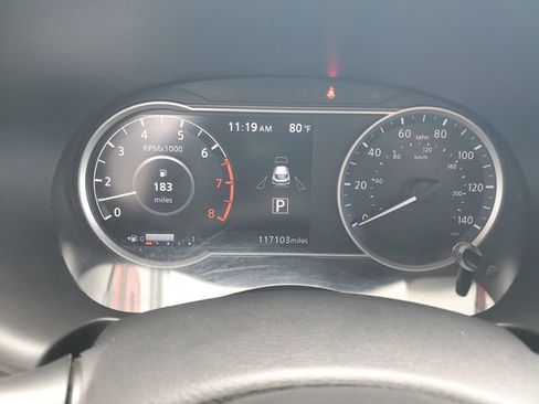 Used 2018 Nissan Kicks SR FWD image 22