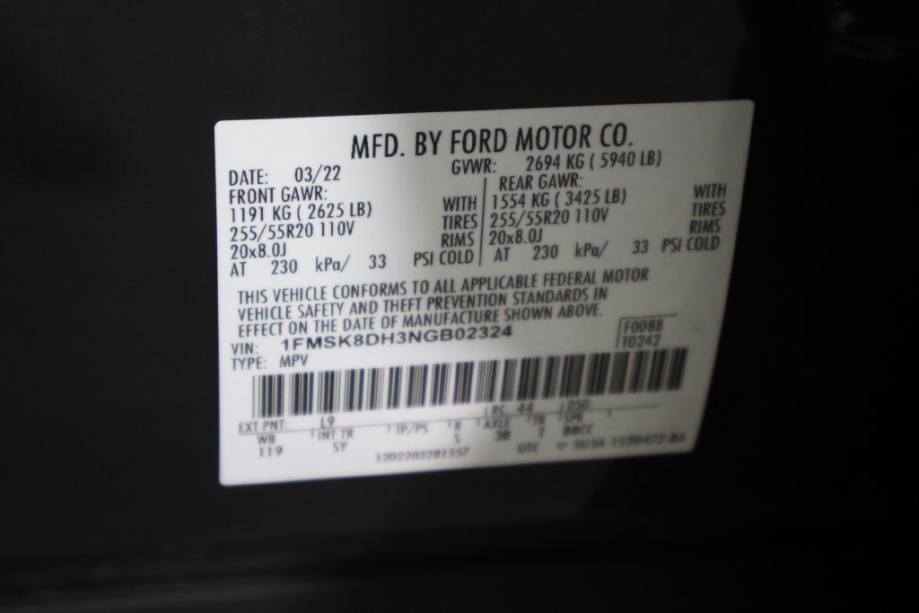 Used 2022 Ford Explorer XLT w/ Equipment Group 202A AWD/4WD image 38