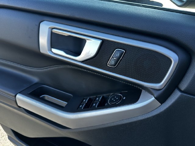 Certified 2023 Ford Explorer XLT AWD/4WD image 30