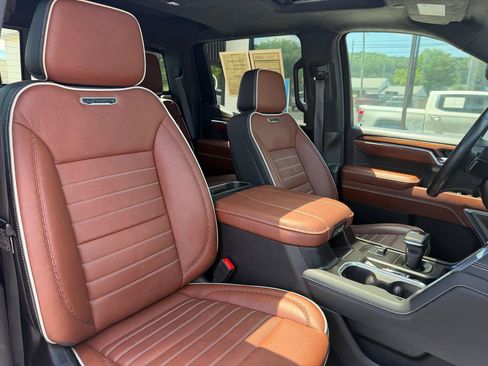 Used 2024 GMC Sierra 1500 Denali Ultimate AWD/4WD image 23