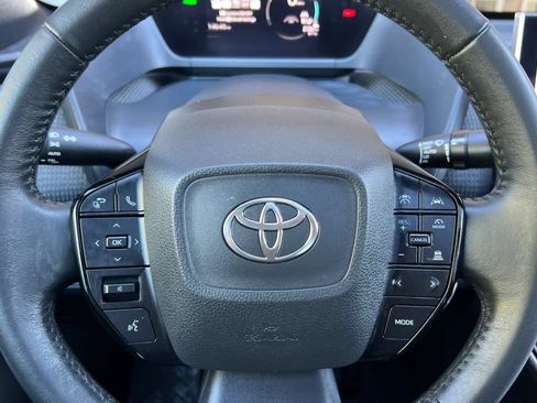 Used 2023 Toyota bZ4X FWD image 25
