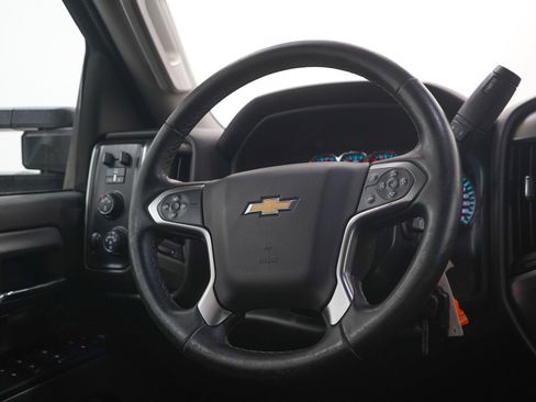 Used 2016 Chevrolet Silverado 2500 LT w/ LT Convenience Package AWD/4WD image 17