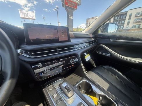 Used 2023 INFINITI QX60 Sensory w/ Cargo Package AWD/4WD image 46