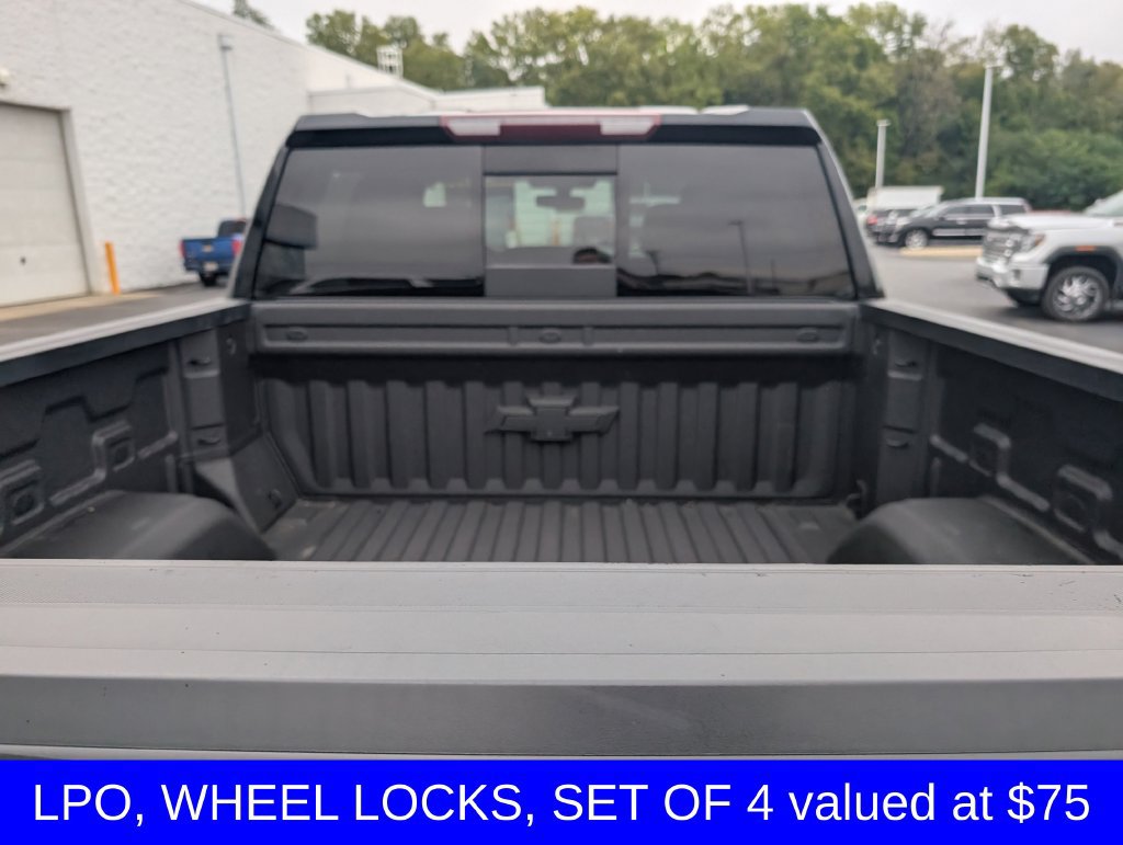 Used 2019 Chevrolet Silverado 1500 LT Trail Boss AWD/4WD image 10