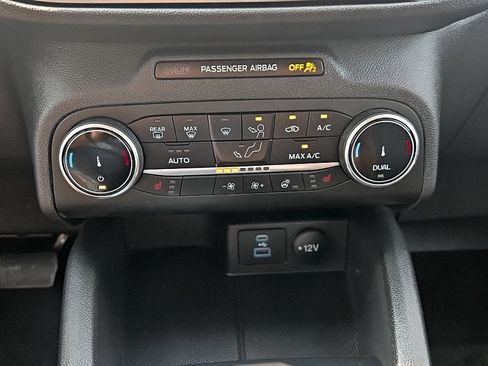 Certified 2023 Ford Escape Active AWD/4WD image 19
