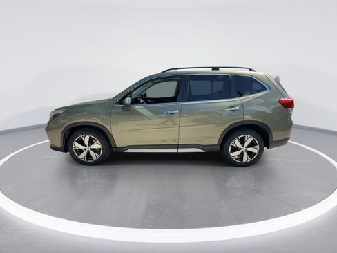 Used 2019 Subaru Forester Touring AWD/4WD image 4
