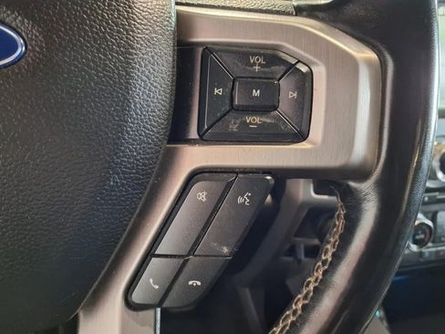 Used 2018 Ford F150 Platinum w/ Equipment Group 701A Luxury image 28