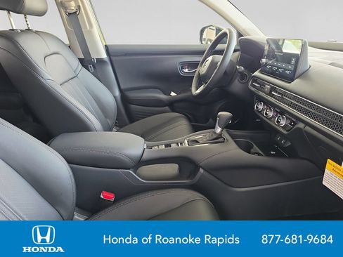 New 2027 Honda HR-V EX-L image 17