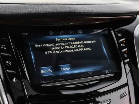 Used 2015 Cadillac Escalade Luxury image 28