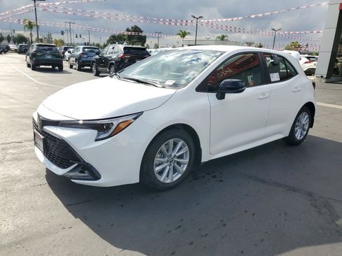 New 2026 Toyota Corolla SE image 7