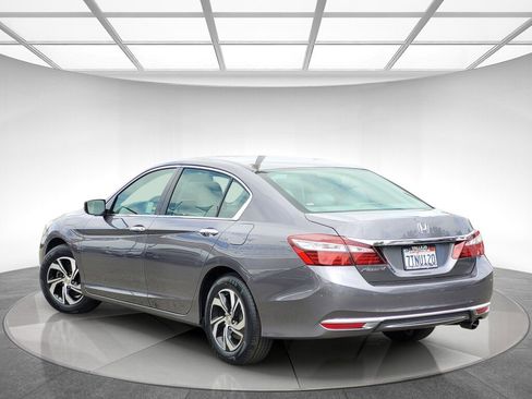 Used 2016 Honda Accord LX image 5