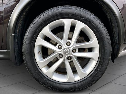 Used 2014 Nissan Juke SV w/ Premium Appearance Package image 10