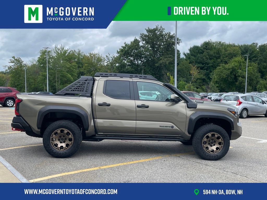 Used 2025 Toyota Tacoma 4x4 Double Cab Hybrid w/ Tow Tech Package image 6