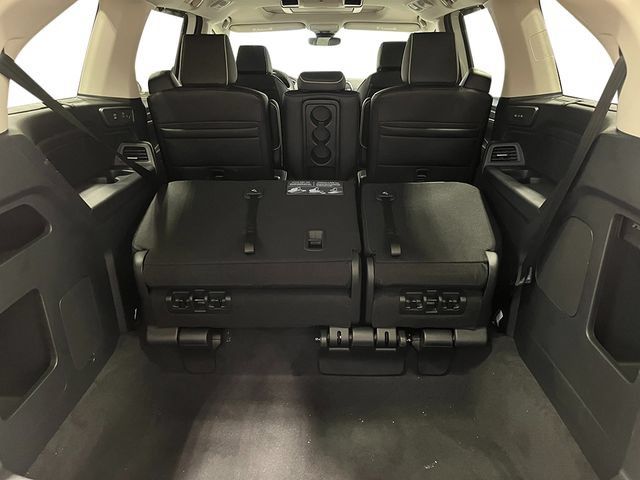 New 2027 Honda Odyssey Touring image 25
