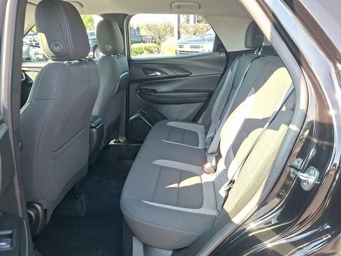 Certified 2023 Chevrolet TrailBlazer LS AWD/4WD image 10