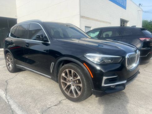 Used 2023 BMW X5 sDrive40i w/ Premium Package RWD image 2