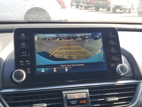 Used 2018 Honda Accord Sport image 23