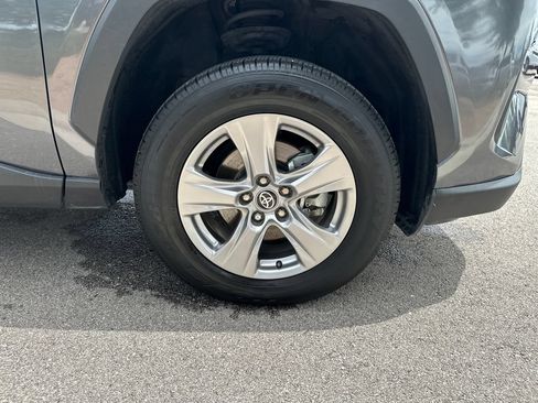 Used 2025 Toyota RAV4 XLE FWD image 14