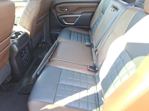 Used 2017 Nissan Titan Platinum Reserve image 11