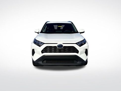 Used 2024 Toyota RAV4 XLE image 2