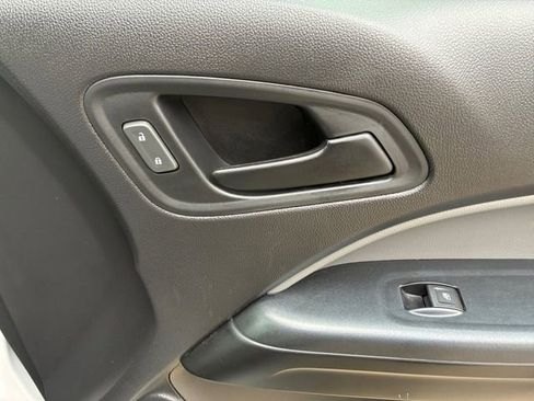 Used 2021 Chevrolet Colorado W/T w/ WT Convenience Package image 7