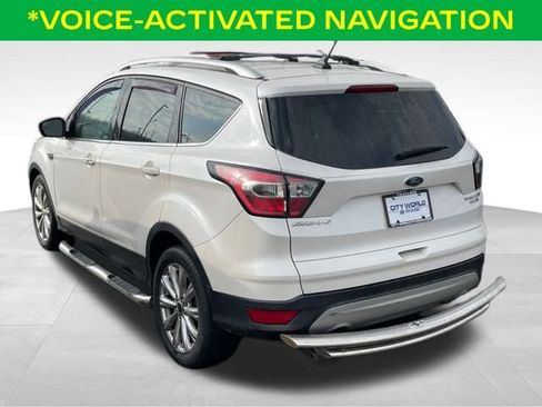 Used 2018 Ford Escape Titanium image 6